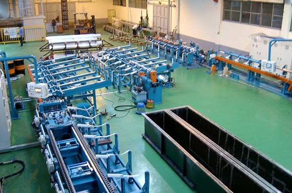 雙鏈?zhǔn)嚼螜C(jī)主圖